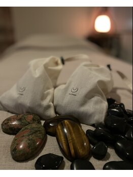 ユリカゴ(Yurikago)/ホットパワーストーンでポカポカ