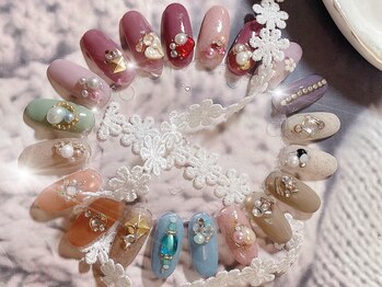 ハッピービューティー(Happy Beauty)/ビジューアート1本770円