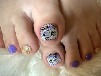 アミュリー ネイル アトリエ(Amury nail atelier)/フラワー ニュアンス シンプル