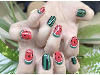 ネイルサロン ジェイ(Nail Salon J)の写真/《ワンカラーorグラデーション》シンプルデザインから華やかなトレンドデザインまで豊富にご用意◎