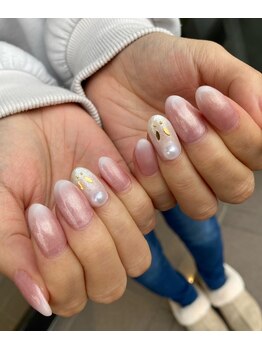 トータルサロン 白べぇーっ プラス/干支ネイル