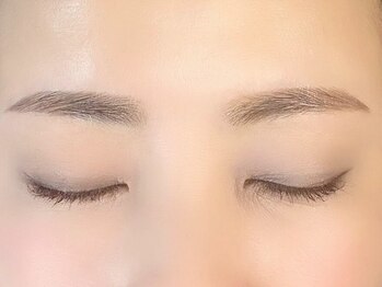 ルーディーアイズ(Loody eyes)の写真/《担当者全員がメイクアップアーティストの希少サロン!》納得のデザイン力×技術力で嬉しいお声多数♪