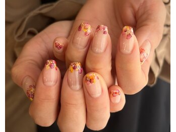 ヴィヴィアン ネイル(Vivian nail)の写真/雑誌掲載常連Viviannail◆春の装いに映える指先へ長さだしなど爪悩みも時間内対応＊90分アートコース¥10500