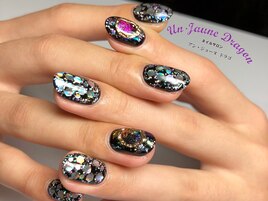 ブラック×ホログラムネイル