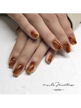 ネイルズミンティア エサカ(nails Mintia esaka)/べっ甲ネイル