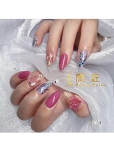 閨匠ビューティサロン 上野店/蝶々ネイル