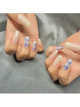 アオ(Ao)/ブルーチェックネイル