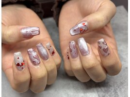 ハートきらきらネイル