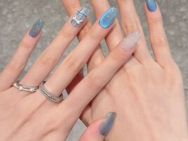 【チェックネイル】