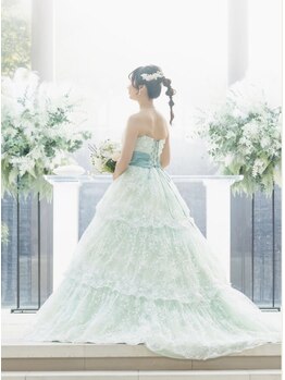 リリアーナ(LILIANA)の写真/【大切な日は１番キレイな自分で】ドレスから見える背中/二の腕を集中ケア！ドレス映えするお肌に♪