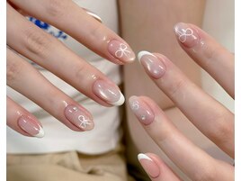 シンプルリボンネイル