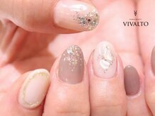 ワールド ビューティ ヴィヴァルト 宝塚店(WORLD BEAUTY VIVALTO)/ラメ/左右非対称ネイル