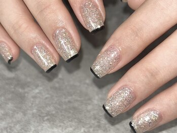 ノウェム(novem)/ラメベースに