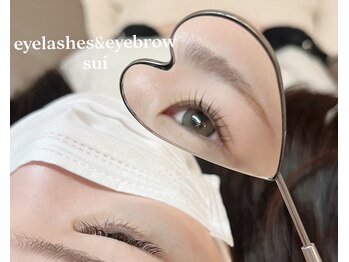 スイ(sui)の写真/モチの良さに定評あり◎実力派スタッフによるまつ毛パーマや似合わせ眉で目元の印象が明るくUP!