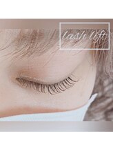 リコリス(licoris)/ラッシュリフトファービーカール