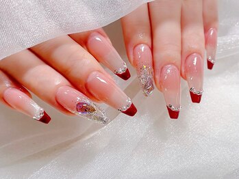 サン ネイル(SUN nail)の写真/理想のフォルムを実現☆ロングネイルを楽しみたい方に◎長さ出しでよりネイルが映える指先へと導きます♪