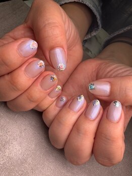 ラニ エカヒ 横浜店(Lani`ekahi)の写真/ビジネスシーンでも浮かないシンプルネイル。落ち着いた色合いとさりげないデザインが大人女性にピッタリ.+