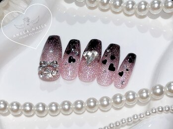 アネラ ネイルズ(Anela_nails)/フラッシュ×黒グラデーション