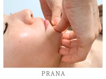 那賀洋子式 顔ジム 大分戸次店の雰囲気(お顔からデコルテ、頭皮までオールハンドで施術していきます!)