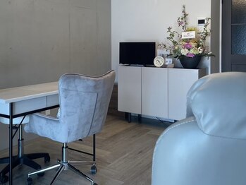 エイミー(amie)の写真/【静岡駅徒歩5分】1席のみの完全プライベートサロン！周りの目を気にせずにゆったり時間を過ごせます◎