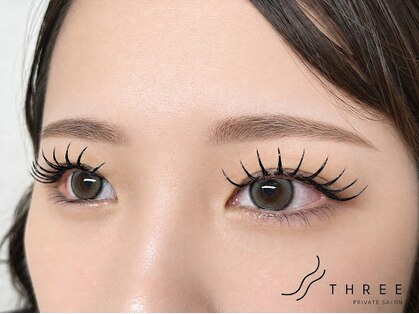 スリー 垣鼻店(THREE)の写真