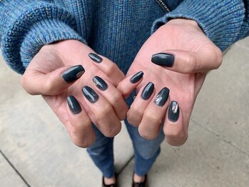 絶妙な色のワンカラー