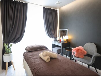 プライベートサロン カリテス(Private Salon Charites)/