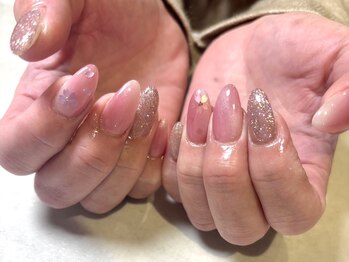 ルアナ(Luana)/持ち込み ニュアンス ネイル