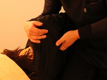 癒し手 明野店/肩甲骨はがし