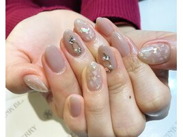 ～上品ネイル～