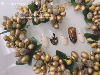 フローラネイルサロン/