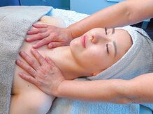 ユルベール(ylber)/オールハンドリンパ(上半身)