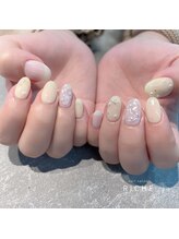 リッシュ(RICHE)/ニュアンスイエローネイル！