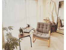 潜沐(hisomu.)の雰囲気（完全個室の落ち着いた空間でゆったり施術）