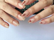 アイネイルズ 梅田店(I nails)/シンプル個性派アシメ¥9700