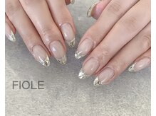 フィオル(FIOLE)/ガラスフレンチネイル