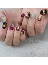 ネイルバーズ(nail birds)/ニュアンスネイル