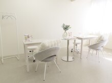 クムネイル 経堂(kkum nail)の雰囲気（◎パラジェル登録サロン◎清潔感のあるカフェみたいなサロン♪）