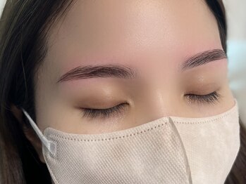 レア バイ ベック(Le'a by BECK)/ハリウッドブロウリフト