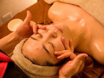泉リラクゼーションの写真/柏エリアでも希少なハイパーナイフ使用 ヘッドスパ30分2980円★長年培った技術と実績でリピーター続出中☆