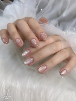 ジェイエフ(JF)/