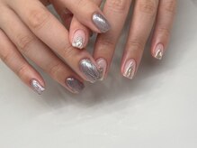 フォルクネイル(:volk nail)/シンプルちくはぐネイル