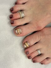 リヨン(RIYON)/foot 親指アート