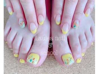 ラウレア　阪急伊丹駅前店(Laule’a)/