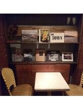 イヤシヤクニ(IYASHIYA KUNI)/