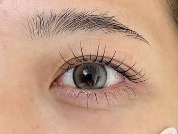 アイアヴァンス 神戸三宮店(Eye AVANCE.)の写真/まつ毛パーマ/パリジェンヌ大人気!パリエク◆美しい仕上がりと持続力で理想の状態をしっかりキープ★