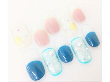 ネイルサロン クイール 小山店(NAIL SALON QUILL)/丸フレンチ+結晶+囲みアート