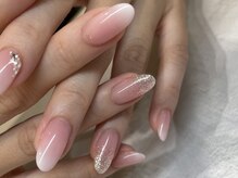 ネイルサロン シャルム(Nail salon CHARME)/ホワイトグラデ