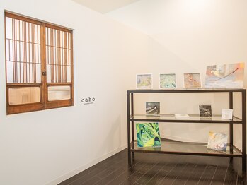 カホ(caho)/絵画の展示