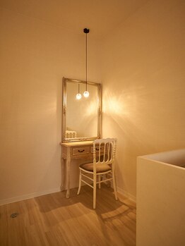 リトルハニー(Little honey)/かわいいメイクルームあり♪